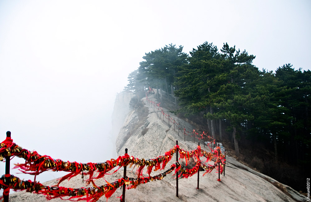 The “Death Trail” on Mount&nbsp;Huashan