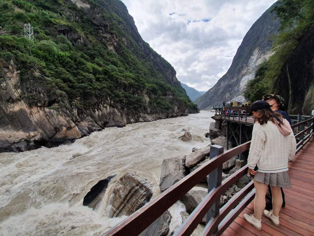 Янцзы в ущелье Тигра: где, почем и как&nbsp;добраться